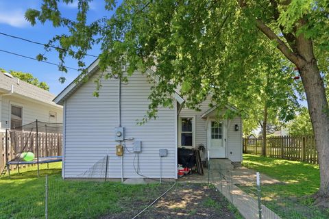 Tiny photo for 2626 N 3rd Street, Clinton, IA 52732 (MLS # 12682483)