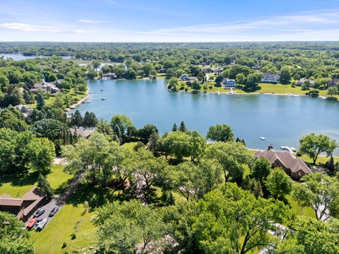 Tiny photo for 2720 N Bayview Lane, McHenry, IL 60051 (MLS # 12684525)