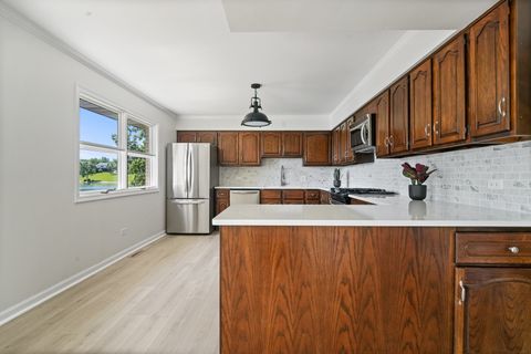 Tiny photo for 2720 N Bayview Lane, McHenry, IL 60051 (MLS # 12684525)