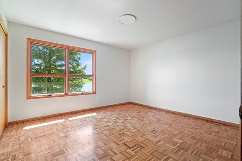 Tiny photo for 2720 N Bayview Lane, McHenry, IL 60051 (MLS # 12684525)