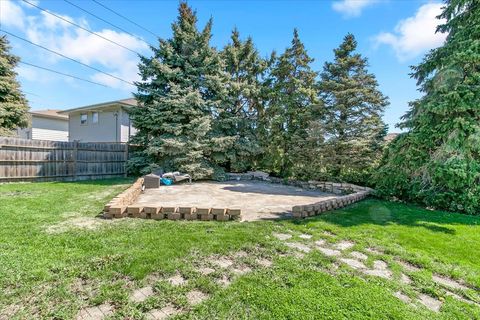 Tiny photo for 4108 W 103RD Street, Oak Lawn, IL 60453 (MLS # 12630771)