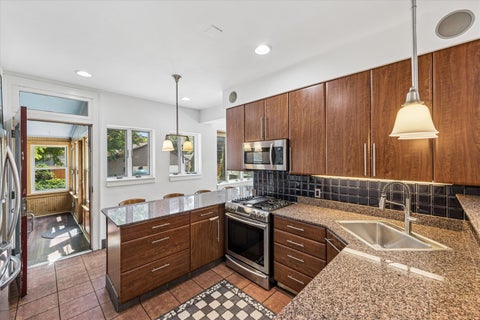 Tiny photo for 10637 S Oakley Avenue, Chicago, IL 60643 (MLS # 12673105)