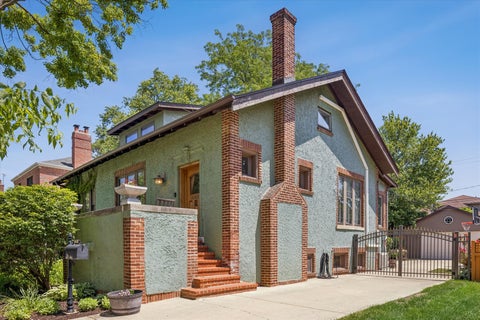 Photo of 10637 S Oakley Avenue, Chicago, IL 60643 (MLS # 12673105)