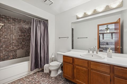 Tiny photo for 16113 Lake Villa Avenue, Tinley Park, IL 60477 (MLS # 12512466)