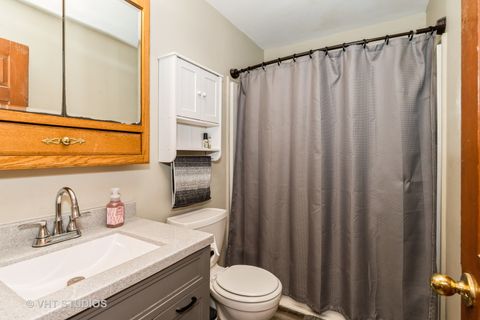 Tiny photo for 1506 N River Road, McHenry, IL 60051 (MLS # 12470426)