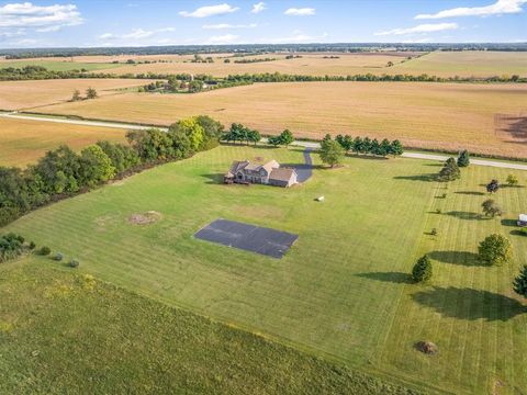 Tiny photo for 9281 Auburn Road, Winnebago, IL 61088 (MLS # 12470970)