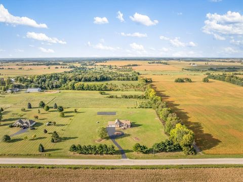 Tiny photo for 9281 Auburn Road, Winnebago, IL 61088 (MLS # 12470970)