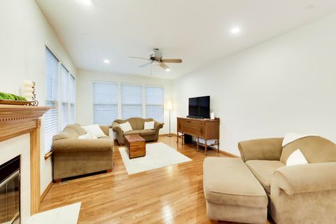 Tiny photo for 2304 Sarazen Drive, Vernon Hills, IL 60061 (MLS # 12592995)