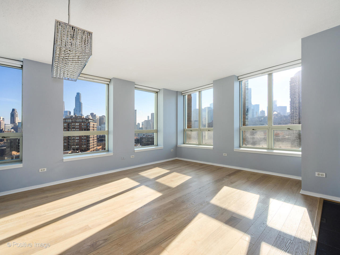 600 N KINGSBURY Street 1603