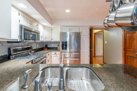 Tiny photo for 13421 W Oakwood Court, Homer Glen, IL 60491 (MLS # 12647939)
