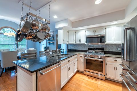 Tiny photo for 13421 W Oakwood Court, Homer Glen, IL 60491 (MLS # 12647939)