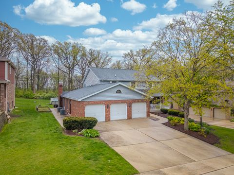 Tiny photo for 13421 W Oakwood Court, Homer Glen, IL 60491 (MLS # 12647939)