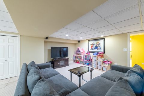 Tiny photo for 13421 W Oakwood Court, Homer Glen, IL 60491 (MLS # 12647939)