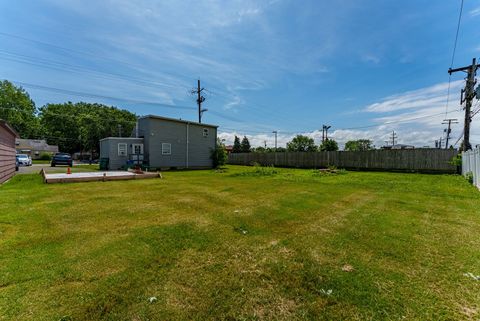 Tiny photo for 8638 Central Avenue, Burbank, IL 60459 (MLS # 12689591)