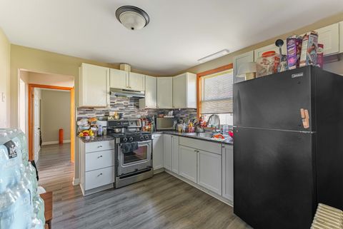 Tiny photo for 8638 Central Avenue, Burbank, IL 60459 (MLS # 12689591)