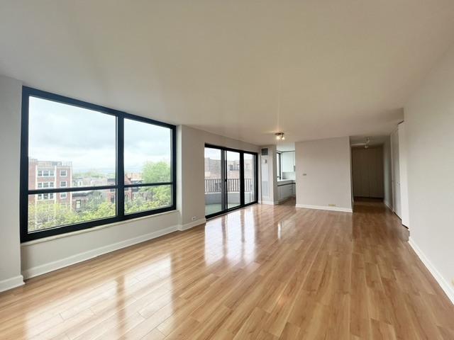 2020 N Lincoln Park West 4M
