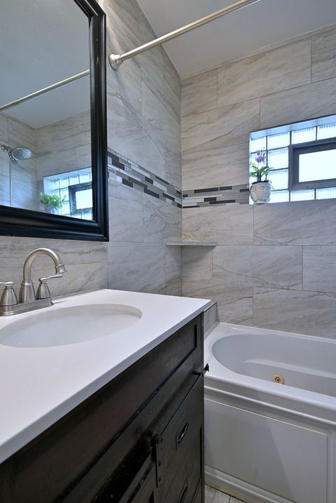 Tiny photo for 7201 S Wood Street, Chicago, IL 60636 (MLS # 12675689)