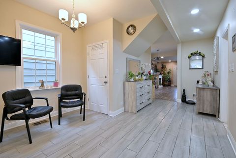 Tiny photo for 7201 S Wood Street, Chicago, IL 60636 (MLS # 12675689)