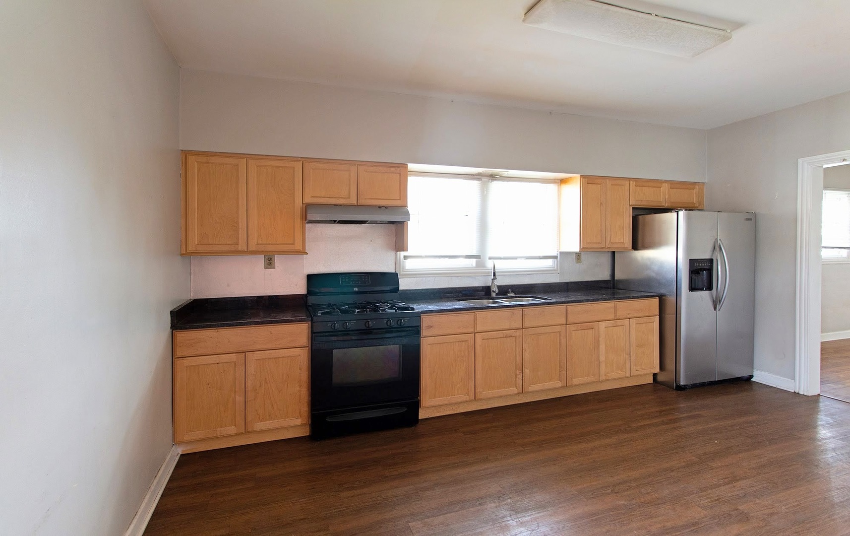 7535 W 58th Place