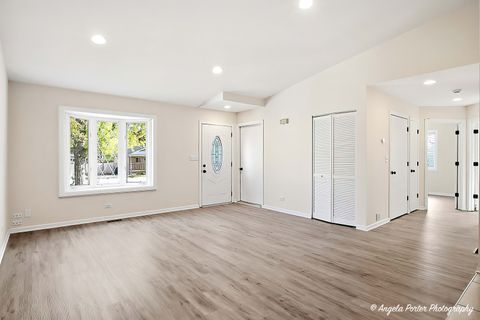 Tiny photo for 516 Arbor Drive, Round Lake Park, IL 60073 (MLS # 12513051)