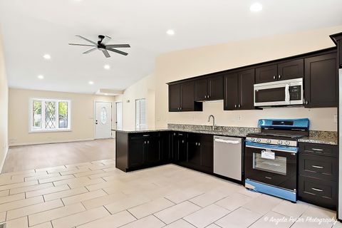 Tiny photo for 516 Arbor Drive, Round Lake Park, IL 60073 (MLS # 12513051)