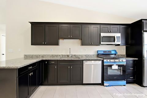 Tiny photo for 516 Arbor Drive, Round Lake Park, IL 60073 (MLS # 12513051)