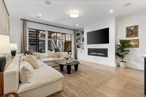 Tiny photo for 2922 N SHEFFIELD Avenue #1, Chicago, IL 60657 (MLS # 12753888)