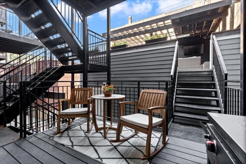 Tiny photo for 2922 N SHEFFIELD Avenue #1, Chicago, IL 60657 (MLS # 12753888)
