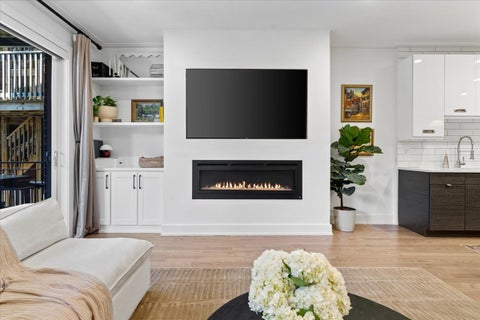 Tiny photo for 2922 N SHEFFIELD Avenue #1, Chicago, IL 60657 (MLS # 12753888)