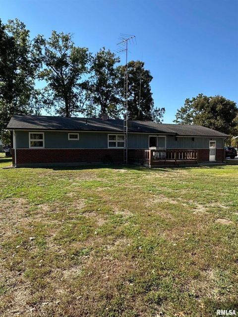Tiny photo for 7863 Idyle Wild Street, Duquoin, IL 62832 (MLS # EB459993)