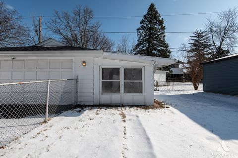 Tiny photo for 18441 Stewart Avenue, Homewood, IL 60430 (MLS # 12554205)