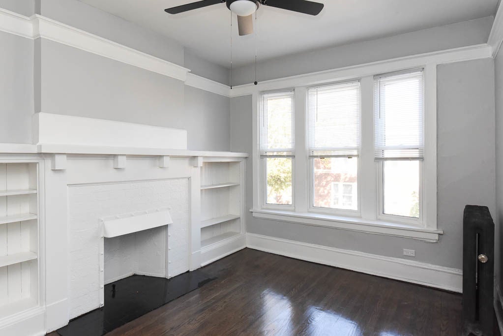 1251 W ROSEMONT Avenue 3