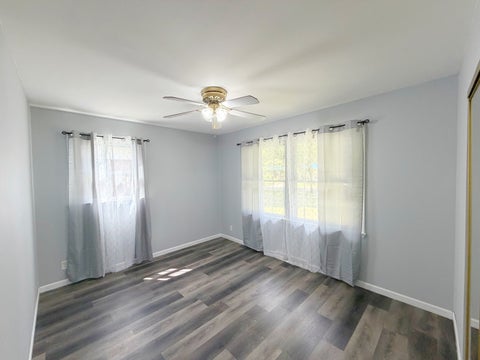 Tiny photo for 605 S Emerald Lane, Carbondale, IL 62901 (MLS # 12745940)