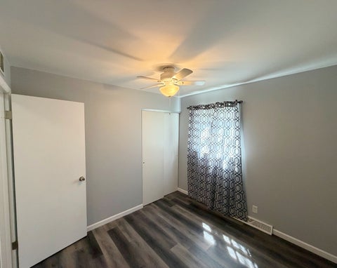 Tiny photo for 605 S Emerald Lane, Carbondale, IL 62901 (MLS # 12745940)
