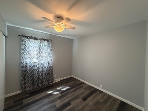 Tiny photo for 605 S Emerald Lane, Carbondale, IL 62901 (MLS # 12745940)