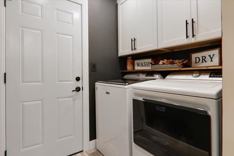 Tiny photo for 438 Standish Drive, Bloomington, IL 61704 (MLS # 12504699)