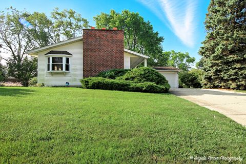 Photo of 3045 20th Place, North Chicago, IL 60064 (MLS # 12480996)