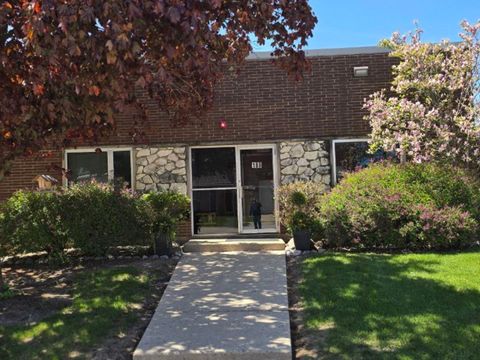 188 Seegers Avenue Elk Grove Village IL 60007