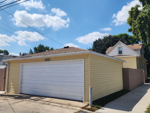 Tiny photo for 2659 N Mont Clare Avenue, Chicago, IL 60707 (MLS # 12743141)