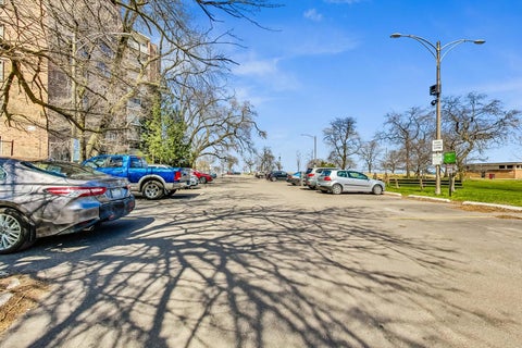 Tiny photo for 1138 W Lunt Avenue #2B, Chicago, IL 60626 (MLS # 12779090)