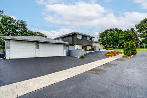 Tiny photo for 11601 S Lawler Avenue, Alsip, IL 60803 (MLS # 12452803)