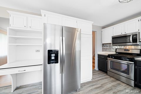 Tiny photo for 11601 S Lawler Avenue, Alsip, IL 60803 (MLS # 12452803)