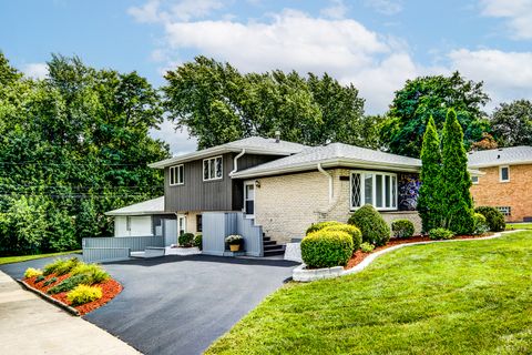 Tiny photo for 11601 S Lawler Avenue, Alsip, IL 60803 (MLS # 12452803)