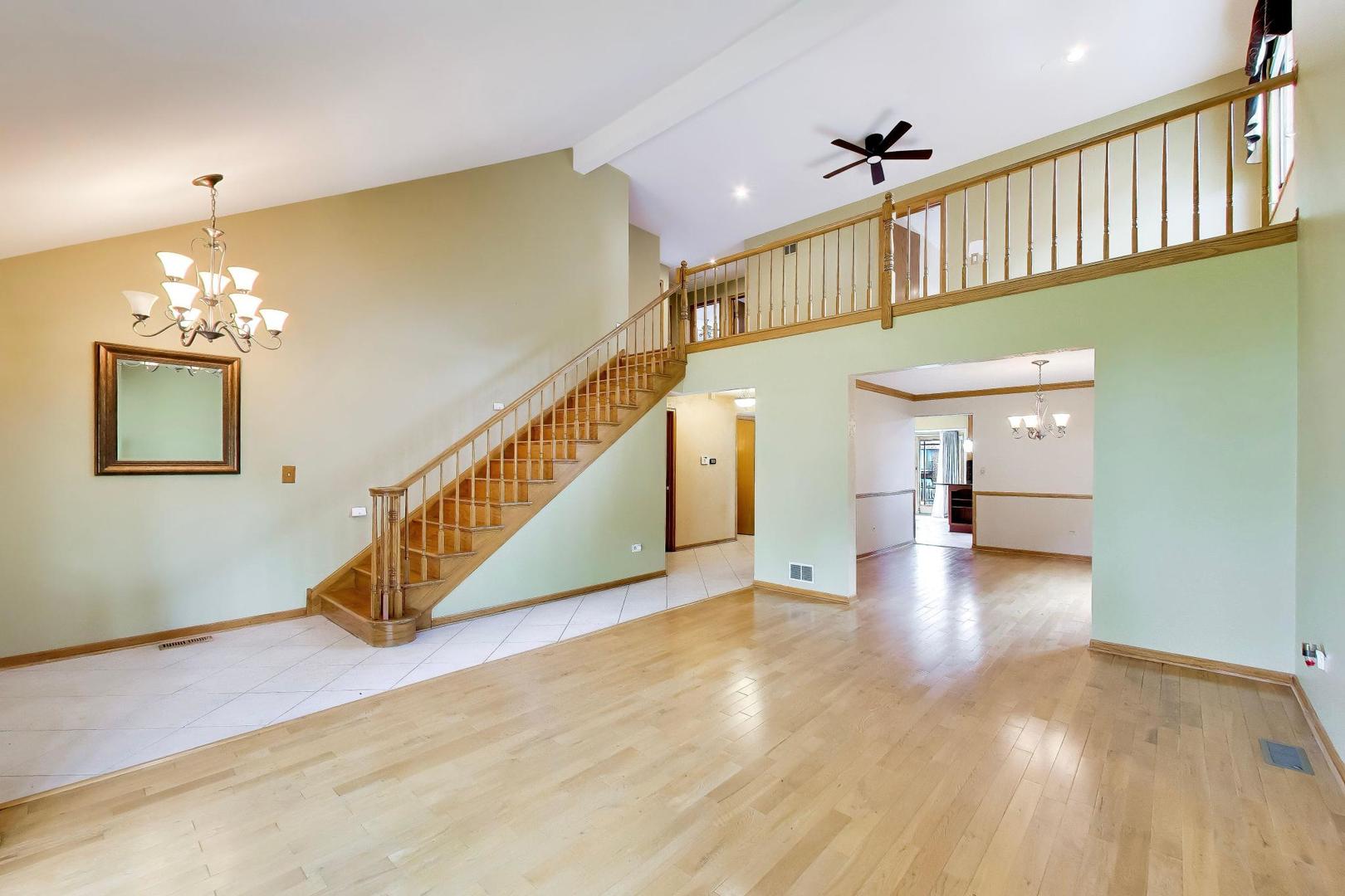 443 N Tara Lane