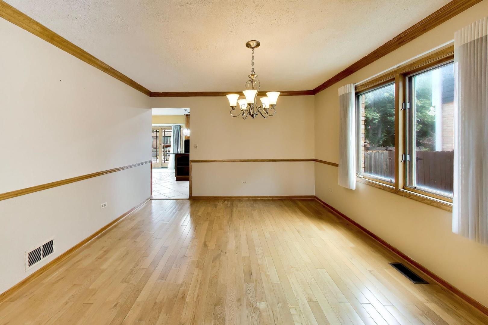 443 N Tara Lane