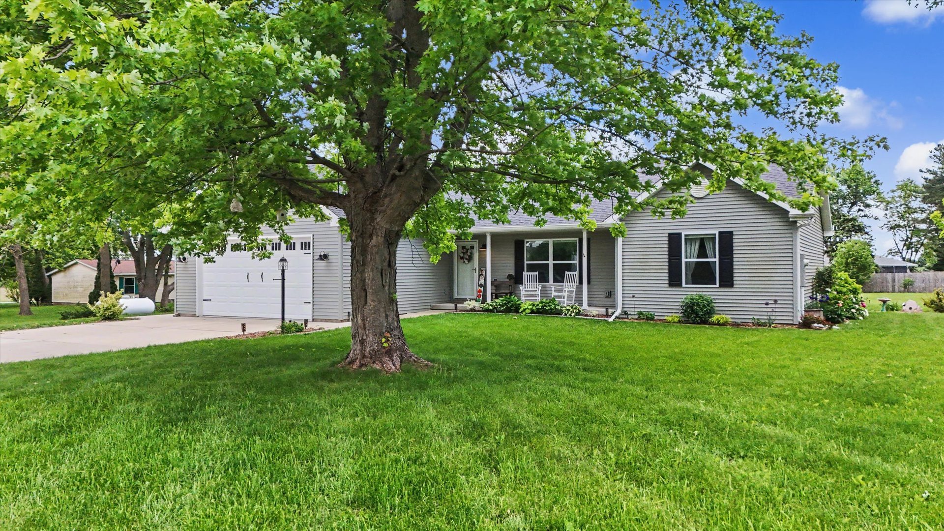 895 County Road 2125