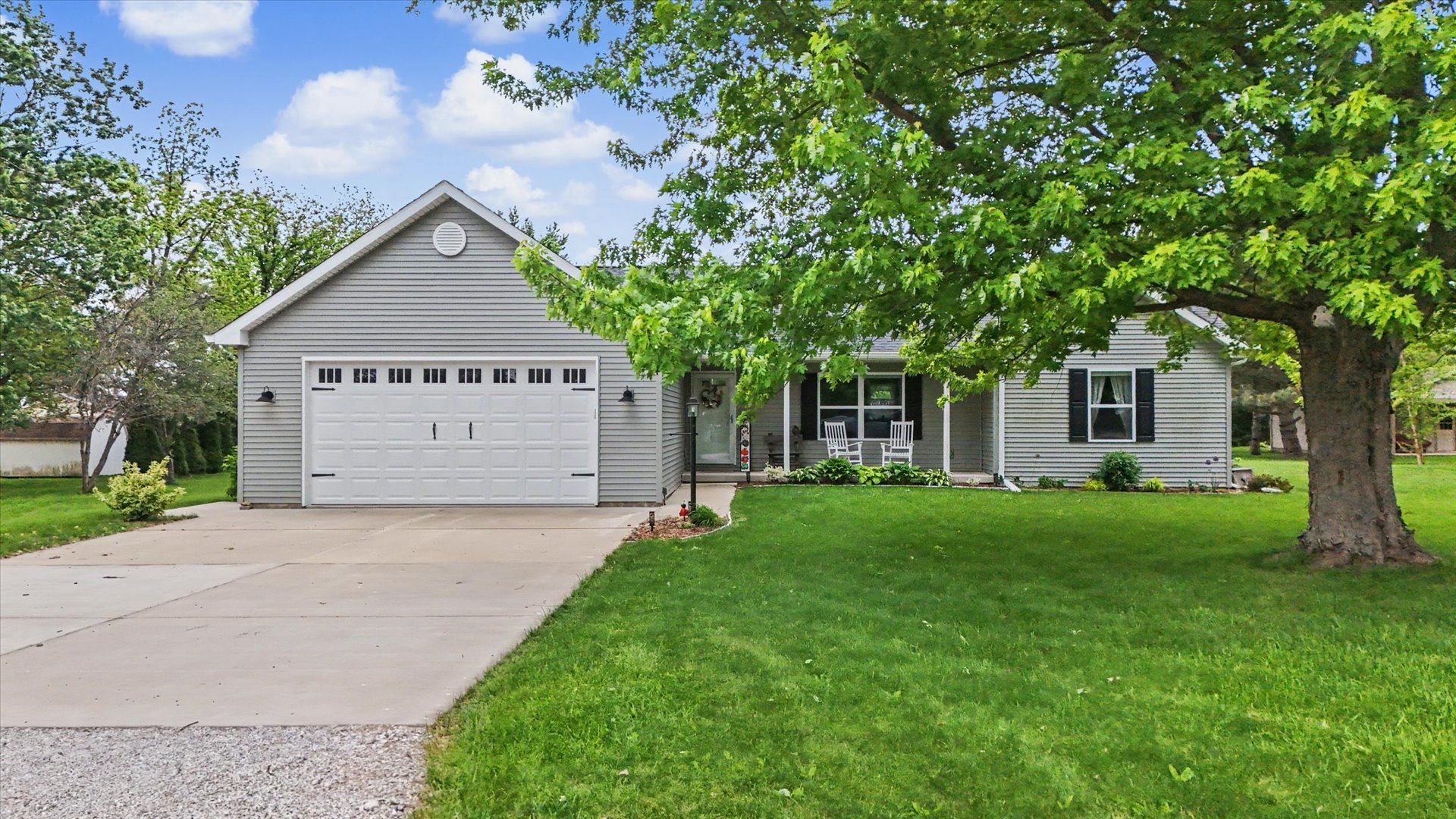895 County Road 2125