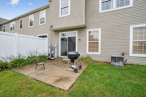 Tiny photo for 1728 PARKSIDE Drive #2, Shorewood, IL 60404 (MLS # 12465297)