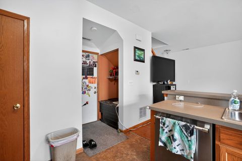 Tiny photo for 1728 PARKSIDE Drive #2, Shorewood, IL 60404 (MLS # 12465297)