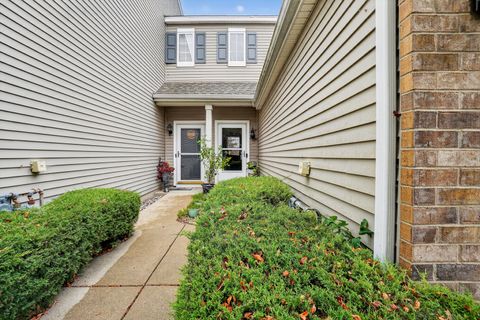 Tiny photo for 1728 PARKSIDE Drive #2, Shorewood, IL 60404 (MLS # 12465297)